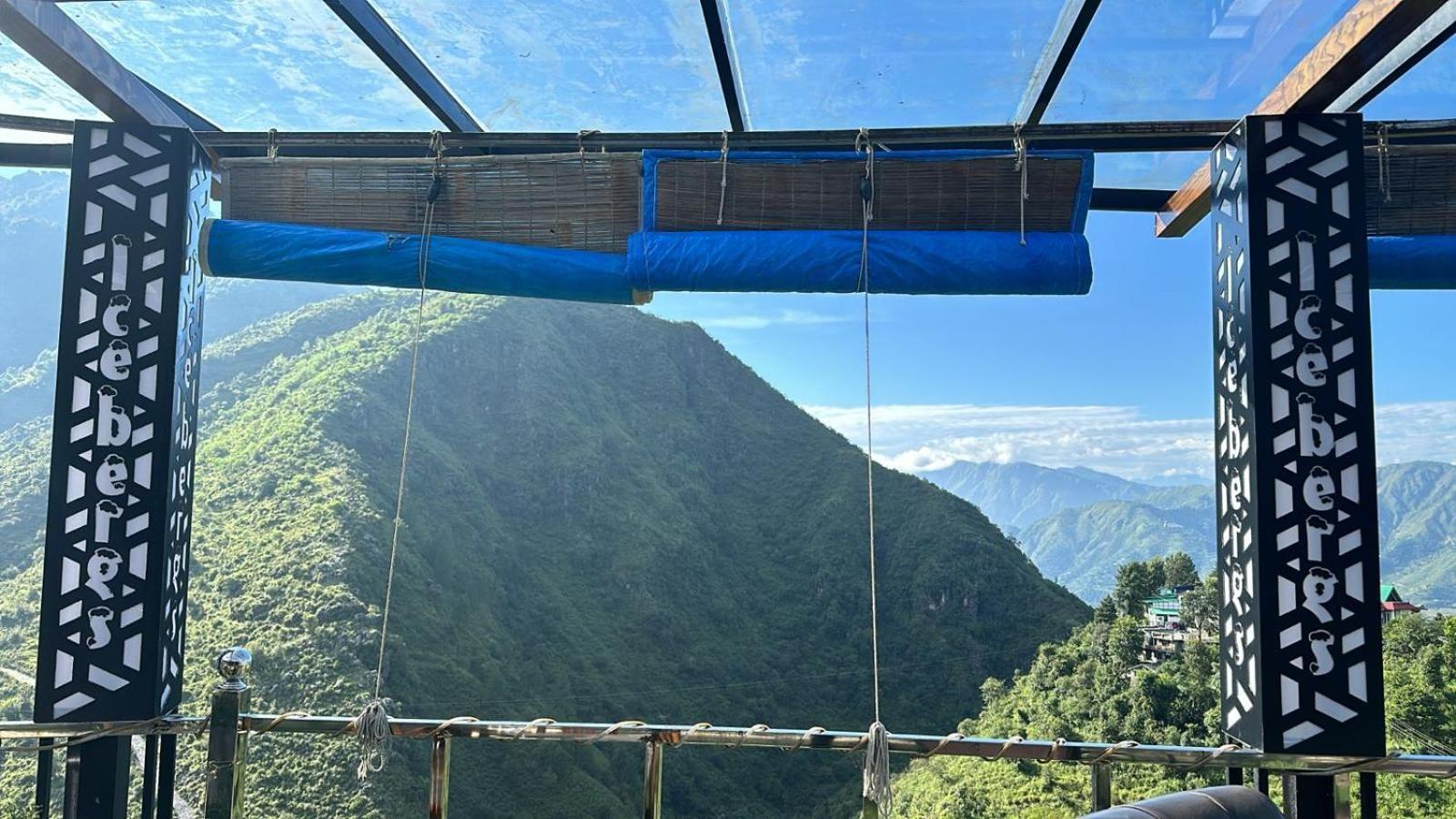 Icebergs Mussoorie - A Boutique Stay And 24 Hrs Roof Top Cafe 外观 照片